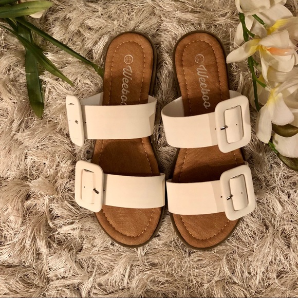 NEW ‘Lynda’ Sandals - Picture 2 of 8